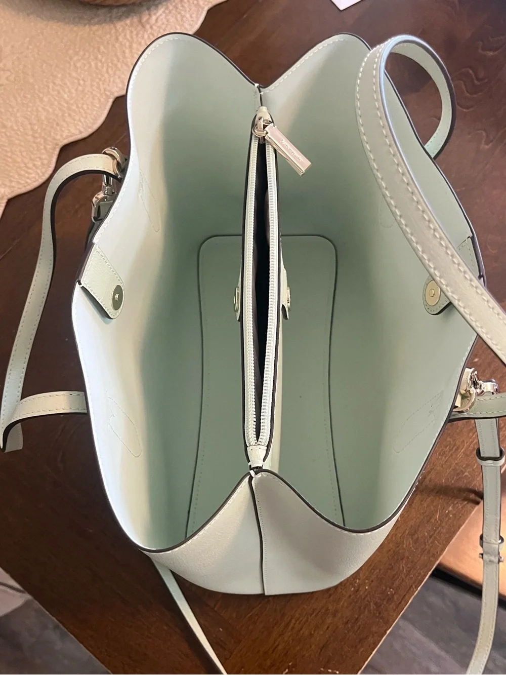 NWOT kate spade Mint Green Leather Tote with Adjustable Strap